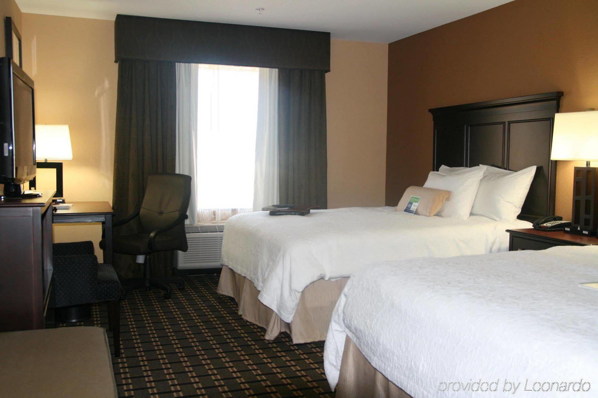 Hampton Inn Суитуотер Номер фото